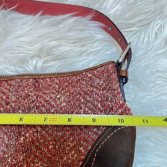 Vintage Y2k Coach Hamptons Herringbone Wool Tweed Baguette Hand Bag - Picture 7 of 10